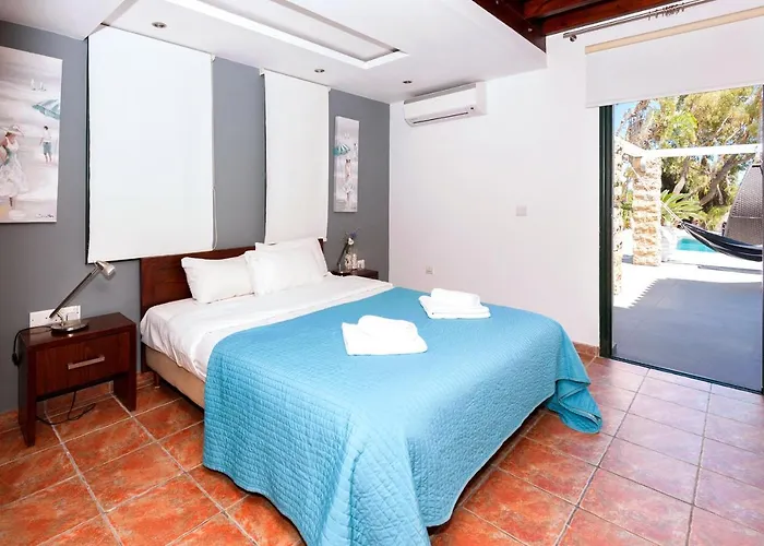 Heaven Villa *
