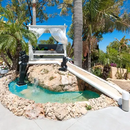Heaven Villa