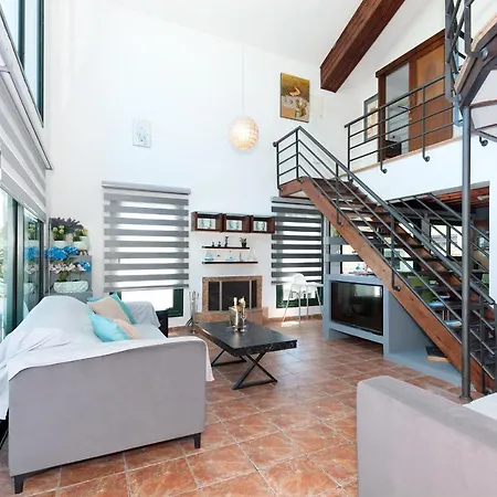 Heaven Villa *